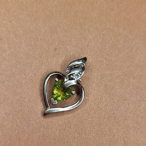 Sterling Silver Peridot Pendant